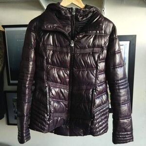 Shelli Segal Puffer Coat Quilted Purple Plum Hooded Winter Cozy Outdoor Medium